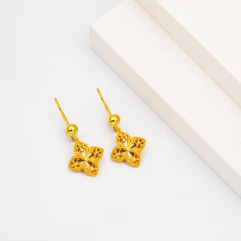 İşlemeli Zambak 22 Ayar Sallantılı Altın Küpe - 3